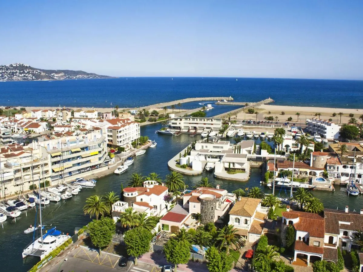 Apartment Sant Maurici-26 By Interhome Empuriabrava